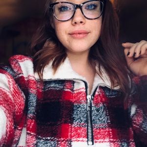 Meet your Posher, Stacy